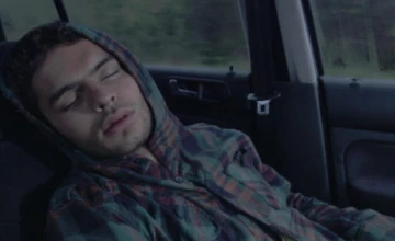 Кадр из сериала Молокососы 6 сезон