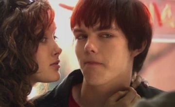 Кадр из сериала Молокососы 1 сезон