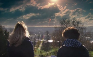 Кадр из сериала Молокососы 3 сезон