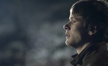 Кадр из сериала Молокососы 7 сезон